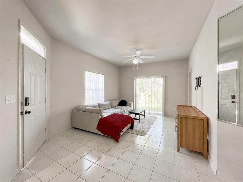 Picture of 4950 NW 1St Place Unit 69, Gainesville FL 32607
