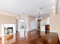 Picture of 10452 NW 35Th Place, Gainesville, FL 32606