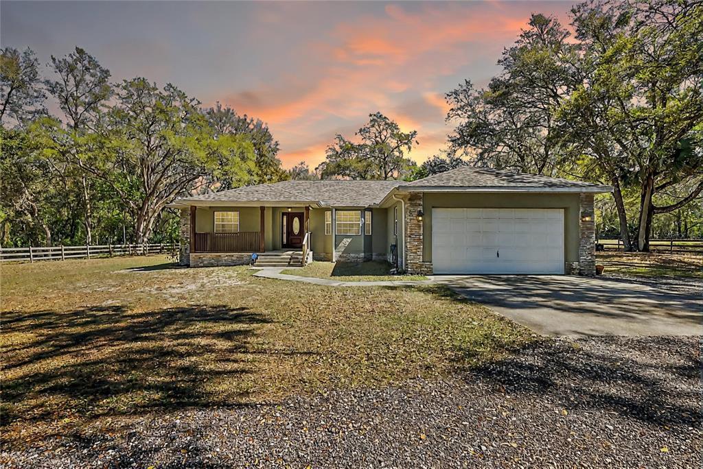 Picture of 3380 Cr 528, Sumterville, FL 33585
