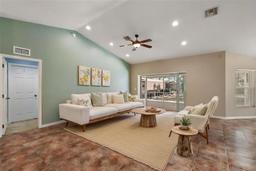 Picture of 3380 Cr 528, Sumterville, FL 33585