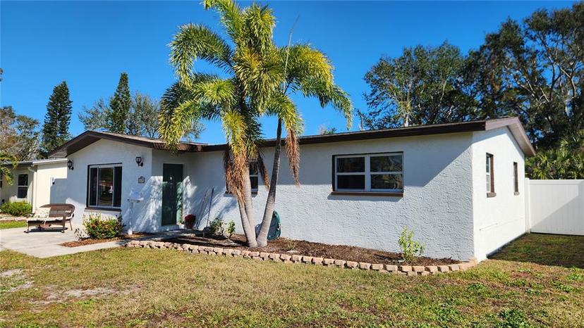 Picture of 4119 Harrisburg Street Ne, St Petersburg FL 33703