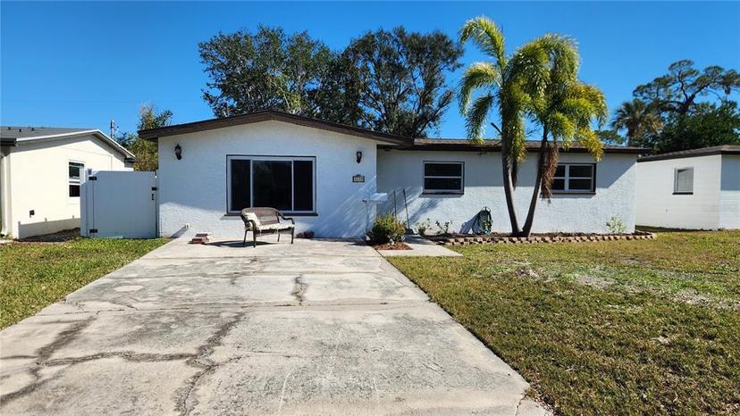 Picture of 4119 Harrisburg Street Ne, St Petersburg FL 33703
