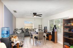 Picture of 2825 Greenfield Avenue, Orlando, FL 32808