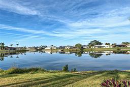 Picture of 1723 N Gondola Court, Venice, FL 34293
