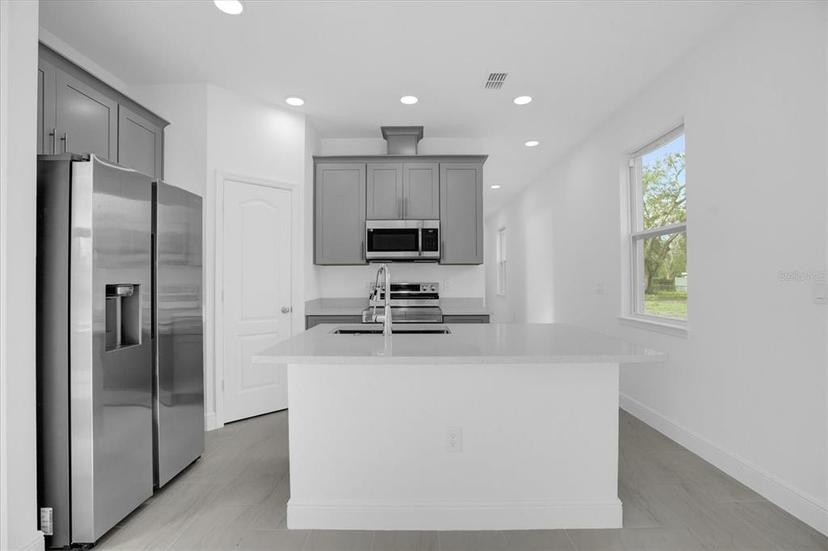 Picture of 661 Lincoln Street, Kissimmee FL 34741