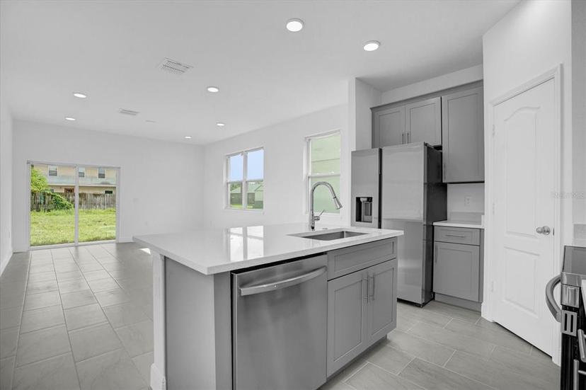 Picture of 661 Lincoln Street, Kissimmee FL 34741
