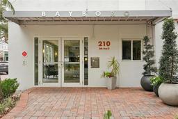 Picture of 210 5Th Avenue S Unit 307, St Petersburg, FL 33701