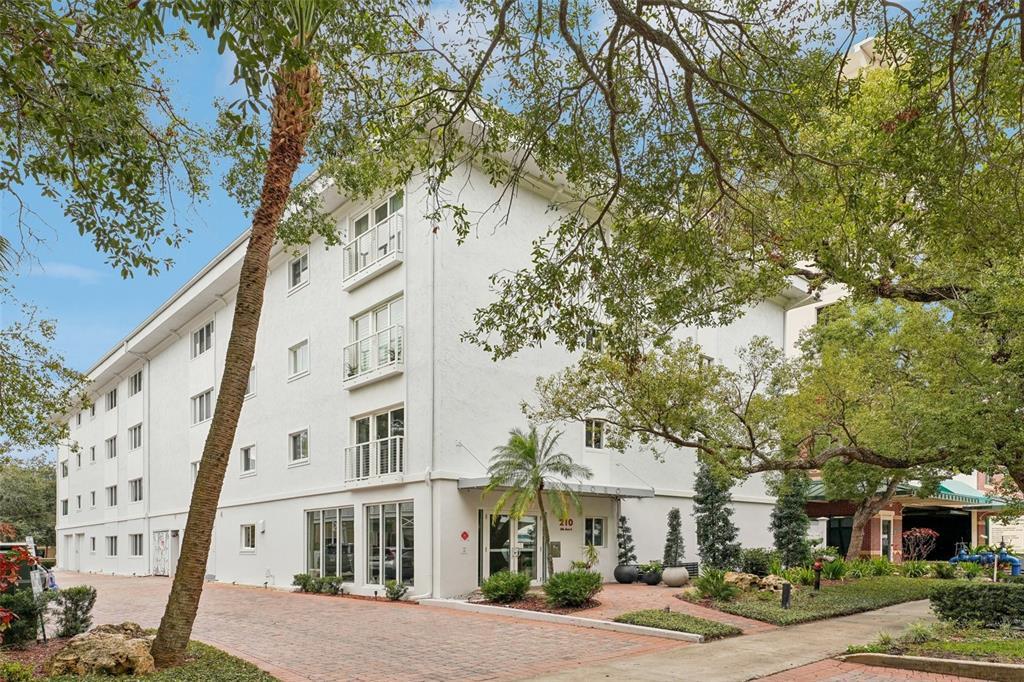 Picture of 210 5Th Avenue S Unit 307, St Petersburg, FL 33701