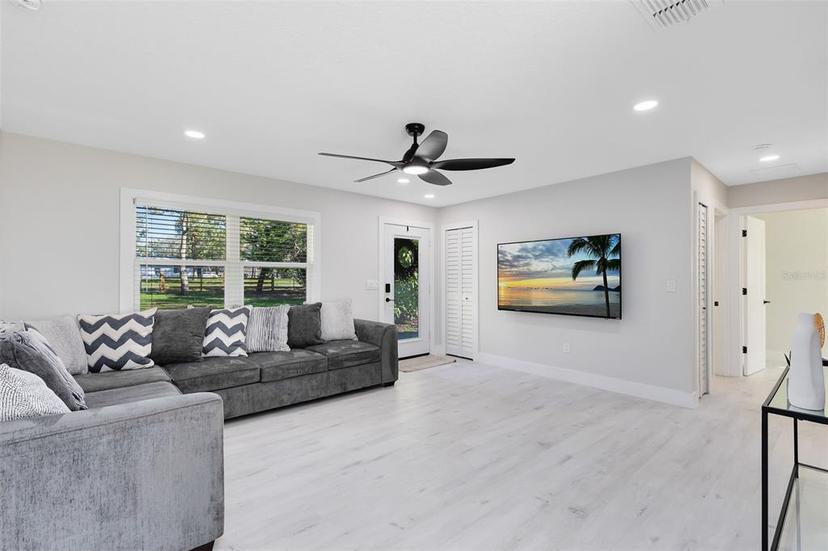 Picture of 1312 Surf Avenue, Apopka FL 32703