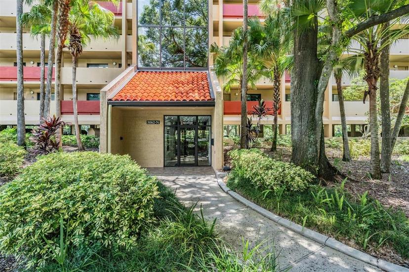 Picture of 3062 Eastland Boulevard Unit 405, Clearwater FL 33761