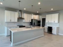 Picture of 10122 Zennia Lane, Parrish, FL 34219