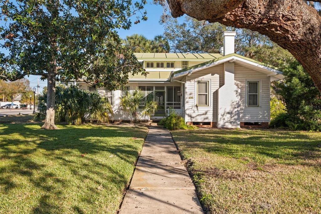Picture of 106 Banana Street, Tarpon Springs, FL 34689