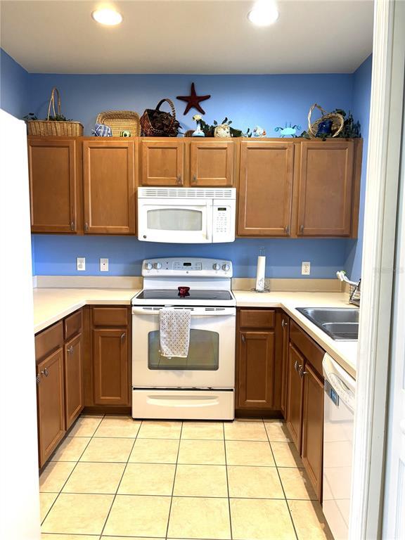 Picture of 3825 45Th Terrace W Unit 104, Bradenton FL 34210