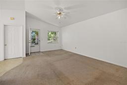 Picture of 9 Cayman Circle, Umatilla, FL 32784