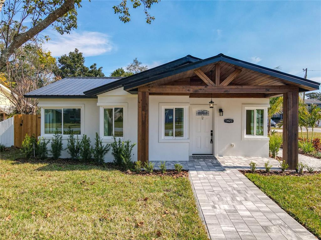 Picture of 1423 Palmetto Street, New Smyrna Beach, FL 32168