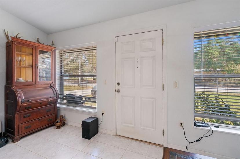 Picture of 608 SE 8Th Avenue, Okeechobee FL 34974