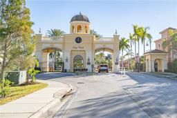 Picture of 2773 Via Cipriani Unit 1321B, Clearwater, FL 33764
