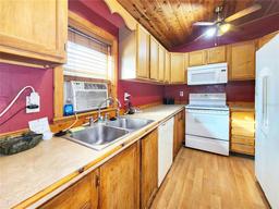 Picture of 5059 Mockingbird Drive, Dade City, FL 33523
