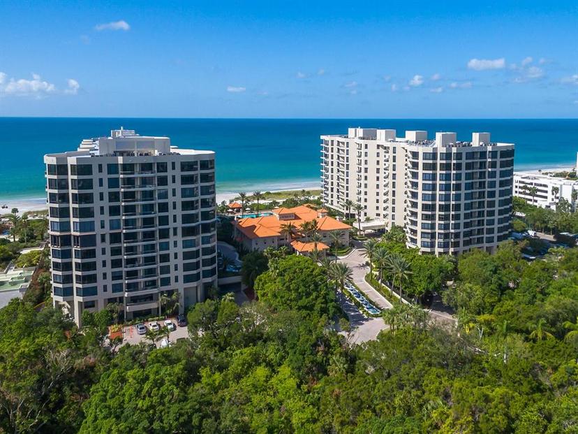 Picture of 1281 Gulf Of Mexico Drive Unit 404, Longboat Key FL 34228