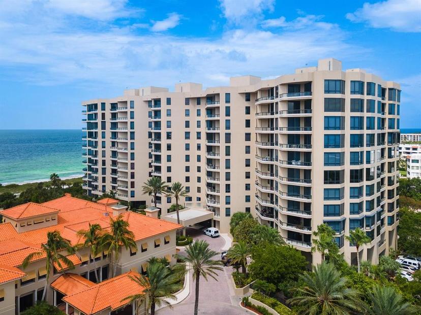 Picture of 1281 Gulf Of Mexico Drive Unit 404, Longboat Key FL 34228