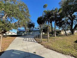 Picture of 18506 Klingler Circle, Port Charlotte, FL 33948