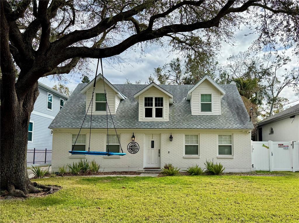 Picture of 4826 W San Jose Street, Tampa, FL 33629