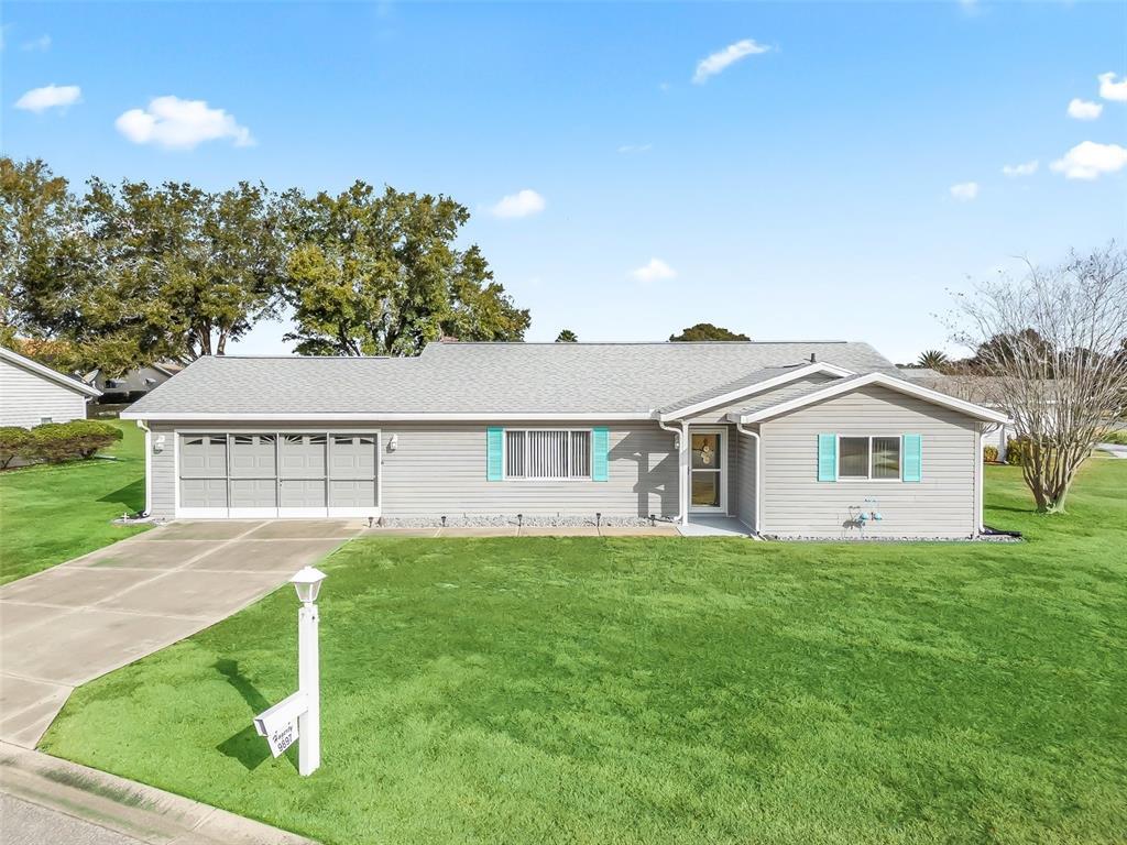 Picture of 9897 SE 178Th Place, Summerfield, FL 34491
