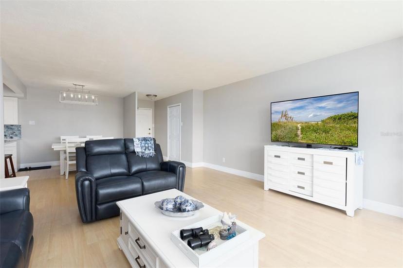 Picture of 10355 Paradise Boulevard Unit 207, Treasure Island FL 33706