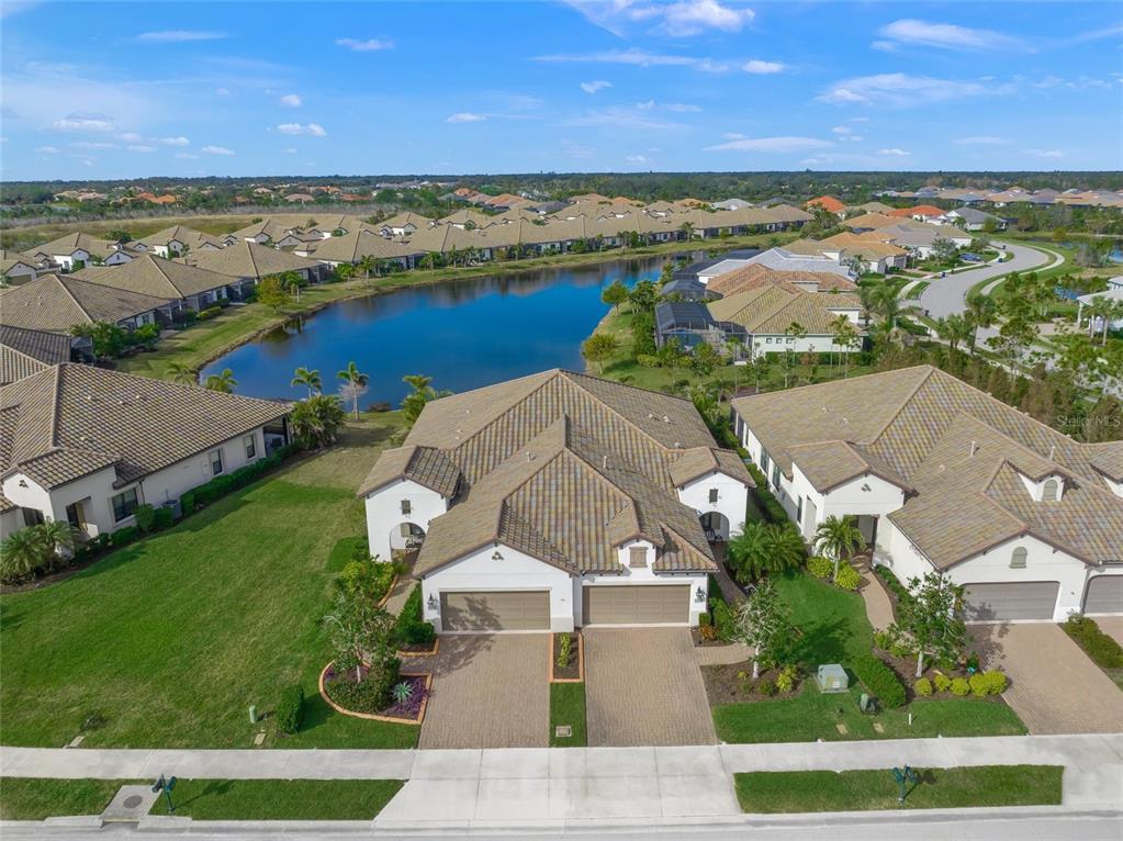 Picture of 11204 Mcdermott Court Unit 11204, Englewood, FL 34223