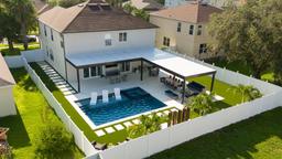 Picture of 526 First Cape Coral Drive, Winter Garden, FL 34787