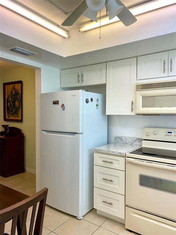 Picture of 1652 S Lake Avenue Unit 2, Clearwater FL 33756
