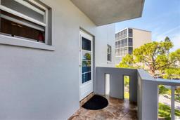 Picture of 3880 Ironwood Lane Unit 408E, Bradenton, FL 34209