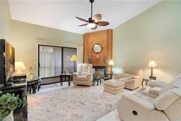 Picture of 2394 Sun Valley Circle Unit 2394, Winter Park, FL 32792