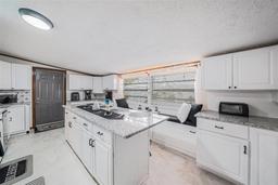 Picture of 6145 55Th Avenue N, St Petersburg, FL 33709