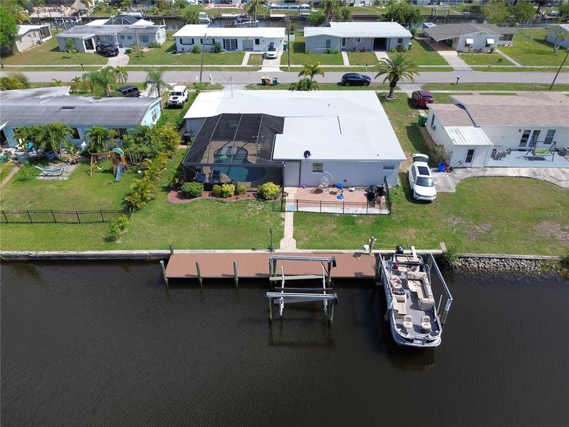 Picture of 136 Godfrey Avenue Ne, Port Charlotte FL 33952