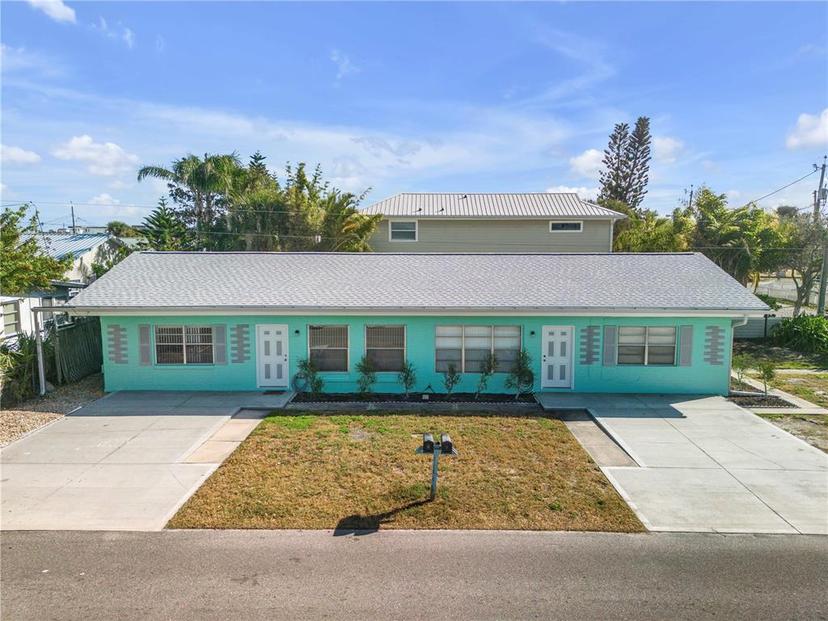 Picture of 405 407 S Cooper Street Unit 1 2, New Smyrna Beach FL 32169