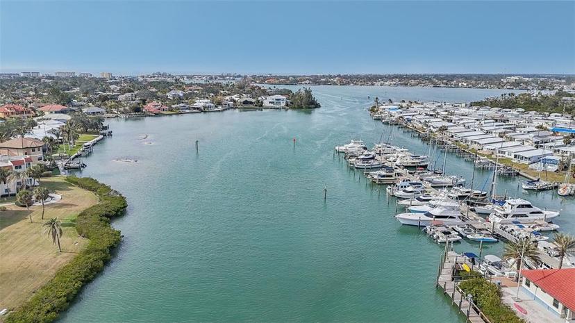 Picture of 250 Santa Maria Street Unit 120, Venice FL 34285