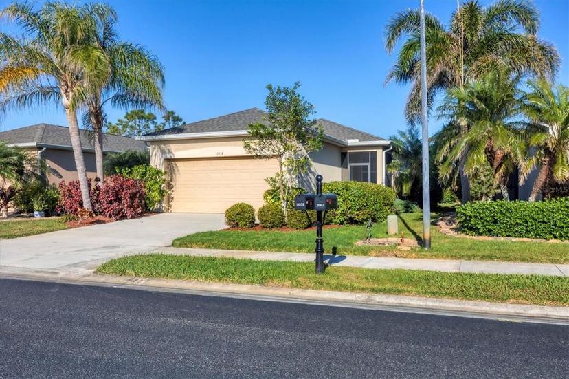 Picture of 11938 Tempest Harbor Loop, Venice FL 34292