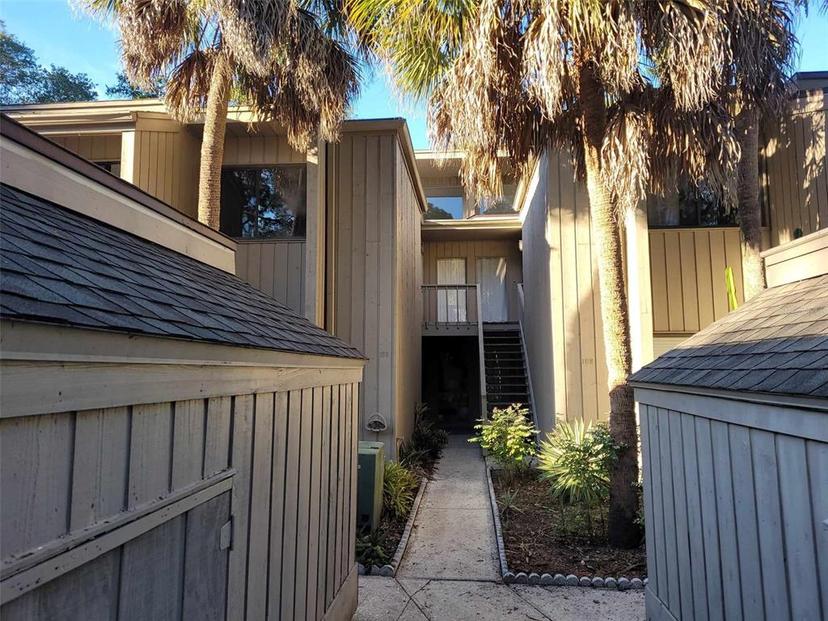 Picture of 203 Crown Oaks Way Unit 202, Longwood FL 32779