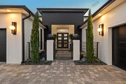 Picture of 8621 Ivy Stark Boulevard, Wesley Chapel, FL 33545