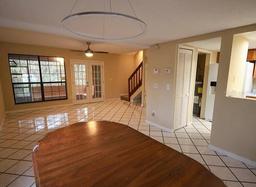 Picture of 5850 SW 9Th Place, Gainesville, FL 32607