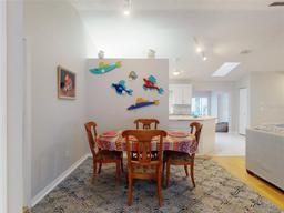 Picture of 808 E 19Th Avenue, New Smyrna Beach, FL 32169