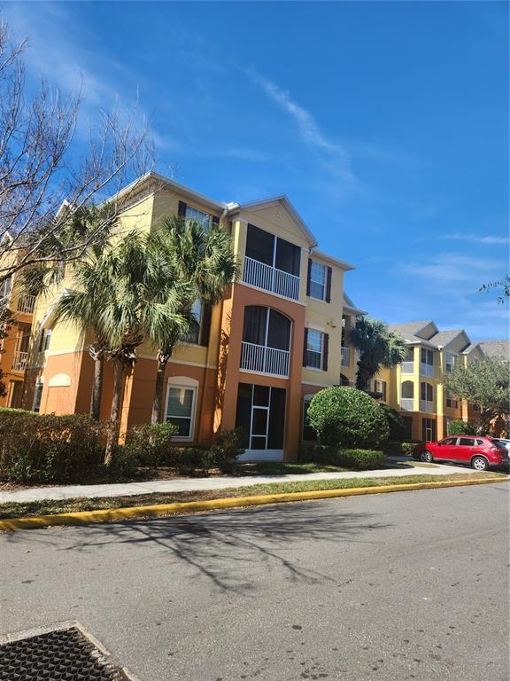 Picture of 6240 Contessa Drive Unit 101, Orlando, FL 32829