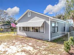 Picture of 1119 Pine Avenue, Tavares, FL 32778