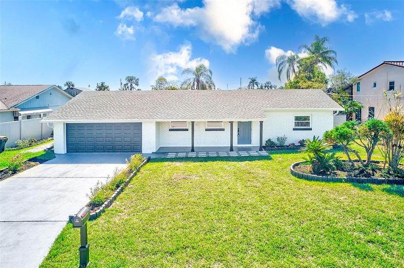 Picture of 8722 Elmwood Lane, Tampa FL 33615