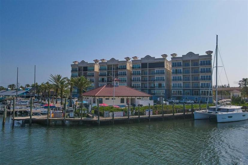 Picture of 503 N Tamiami Trail Unit 301, Venice FL 34285