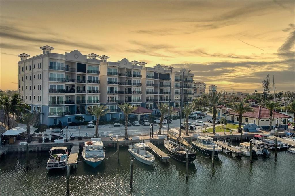 Picture of 503 N Tamiami Trail Unit 301, Venice, FL 34285