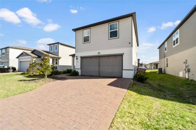 Picture of 581 Sun Warbler Way, St Cloud FL 34771