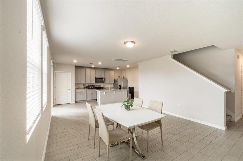 Picture of 581 Sun Warbler Way, St Cloud FL 34771