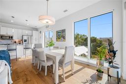 Picture of 644 3Rd Avenue S Unit 305, St Petersburg, FL 33701